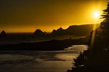 Kuzey Kaliforniya Sahili Gün batımında