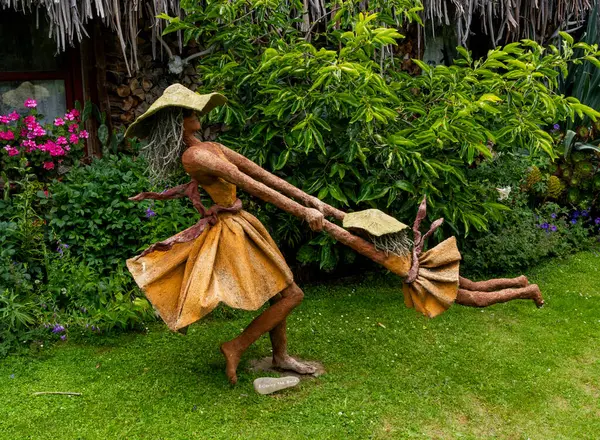 Wylde Garden Yeni Zelanda 'da heykel