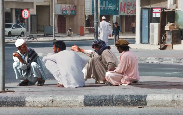 Doha Katar Januar 2010 Während Des Freitagsgebets Sind Gastarbeiter Unterwegs — Stockfoto