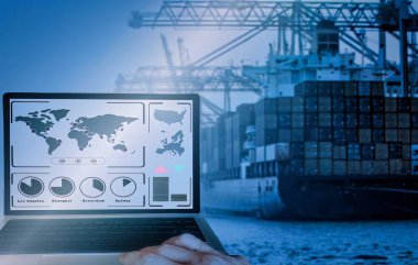 Uluslararası deniz taşımacılığı bir parşömen üzerinde izlenmektedir