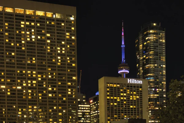 Toronto Canada October 2022 View Skyscrapers Night Hilton Hotel Tower — Stock Photo, Image