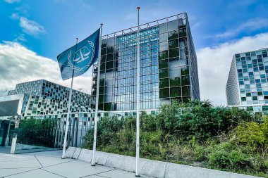 Den Haag, Hollanda - 25 Ağustos 2021: Lahey 'deki Uluslararası Ceza Mahkemesi ICC CPI binalarının genel görünümü