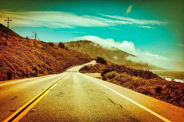 Οδικό Ταξίδι Στην Εθνική Οδό Ένα Κατά Μήκος Της Καλιφόρνια — Φωτογραφία Αρχείου