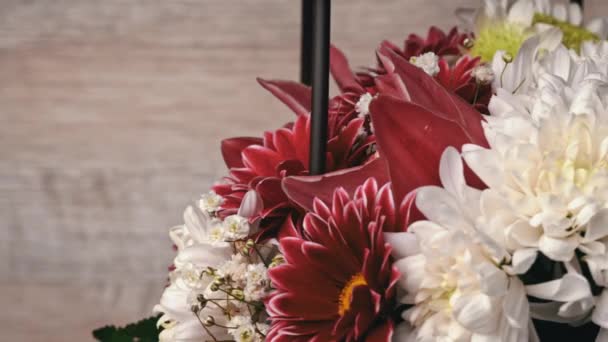 Flowers Basket Chrysanthemums Different Colors Spinning Gift Bouquet Flowers Large — Vídeo de Stock