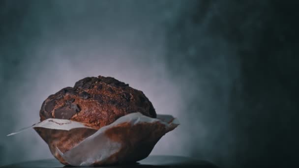 Appetizing Chocolate Muffin Rotates Place Inscription Side Delicious Dessert Spinning — Vídeo de stock