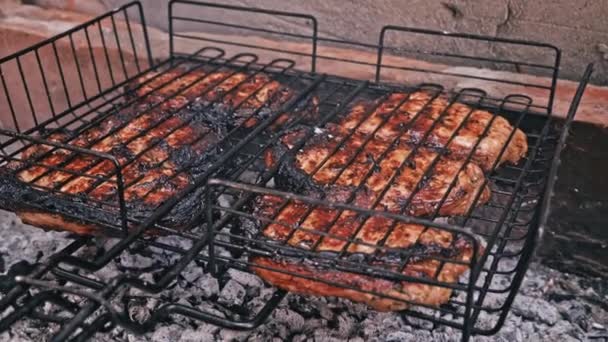 Shish Kebab Fríe Una Barbacoa Una Estufa Casera Filete Carne — Vídeos de Stock