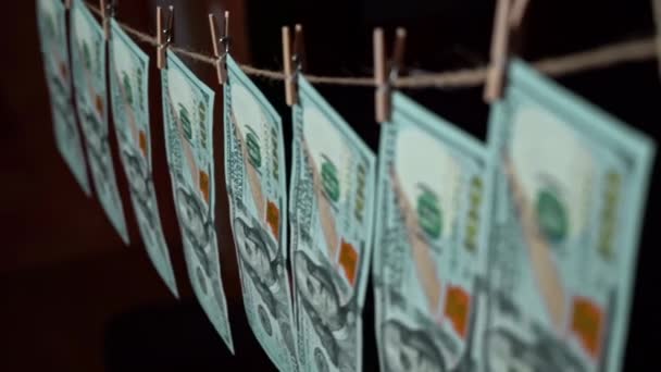 Долари Висять Одязі Тлі Графіку Криптовалют Дані Фондового Ринку Біржових — стокове відео