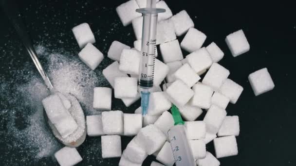 Suiker Medicijn Witte Suikerklontjes Spuit Sweets Zijn Schadelijk Voor Gezondheid — Stockvideo