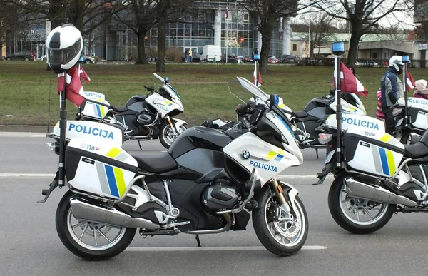 Transporte Policial Letão Aterro Daugava Durante Desfile Equipamentos Militares Especiais — Fotografia de Stock
