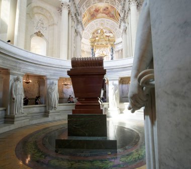 Fransa, Paris, 6 Temmuz 2023 Napolyon Bonapart 'ın Taş lahiti, Paris, Fransa