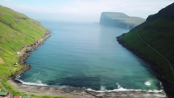 Veduta Aerea Drone Del Villaggio Tjornuvik Isole Faroe Tipiche Vecchie — Video Stock