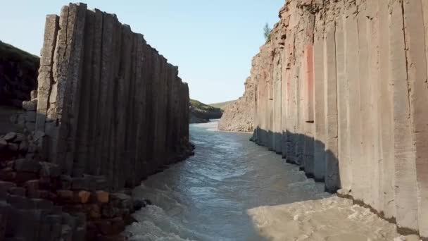 Drone Aerial Footage Studlagil Canyon Basalt Columns Water River Jokla — Stock Video