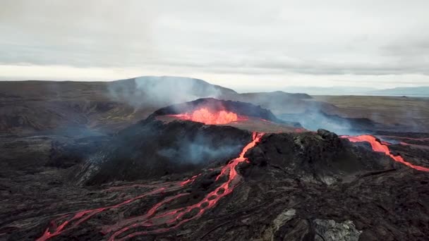 Luchtfoto Drone Beelden Van Fagradalsfjall Actieve Vulkaanuitbarsting Geldingadalir Reykjanes Ijsland — Stockvideo