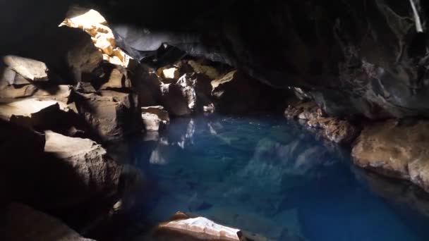 Grjotagja Volcanic Cave Blue Hot Thermal Water Lake Myvatn Iceland — 图库视频影像