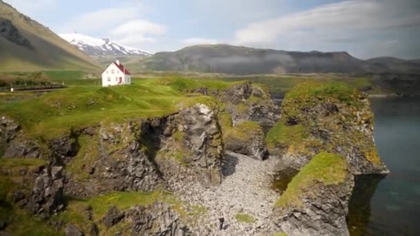 Arnarstapi Village Iceland Small White Church Huge Moutain Back Cliffs — Stock video