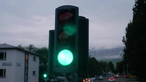 Outdoor Vertical Traffic Light Heart Symbol Red Color Akureyri Iceland — Vídeo de stock