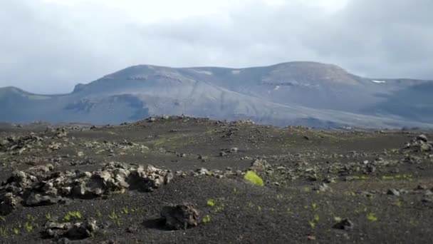 Исландский Пейзаж Потрясающими Горами Вокруг Исландская Природа Драматической Погоде Высококачественные — стоковое видео