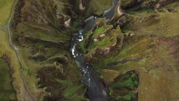 Авіаційні Дрони Каньйону Fjadrargljufur Ісландії Дивовижний Краєвид Річкового Каньйону Ландшафту — стокове відео
