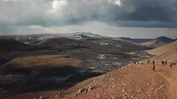 Drohnenaufnahmen Vom Fagradalsfjall Einem Leicht Aktiven Vulkanausbruch Waldingadalir Reykjanes Island — Stockvideo