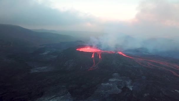Aerial Drone Footage Fagradalsfjall Active Volcano Eruption Geldingadalir Reykjanes Iceland — Vídeos de Stock