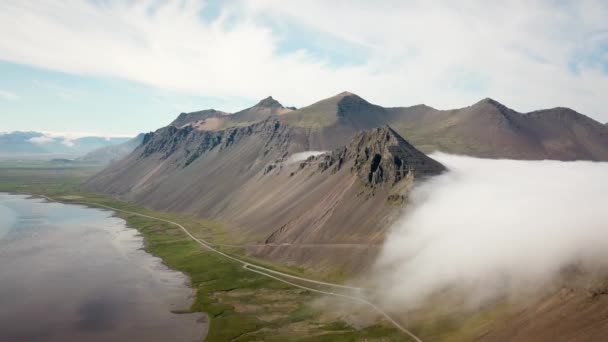 Filmato Drone Aereo Cinematografico Vestrahorn Stokksnes Islanda Paesaggio Con Splendide — Video Stock