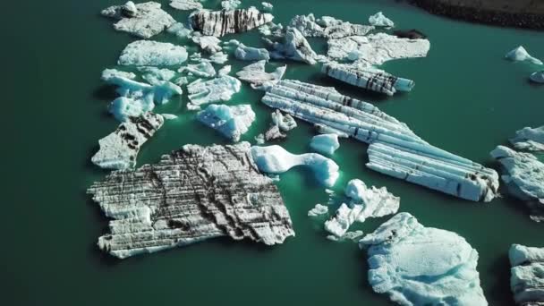 Imágenes Aéreas Drones Icebergs Flotando Laguna Glaciar Jokulsarlon Islandia Vista — Vídeo de stock