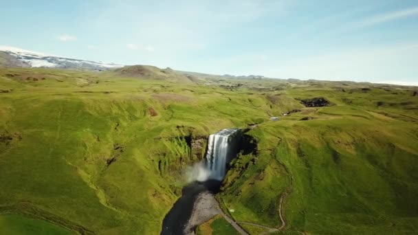 Aerial Drone Footage Skogafoss Waterfall South Iceland Skogafoss Famosa Cascata — Vídeo de Stock