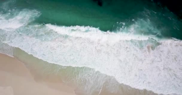 Nagranie Drona Diaz Beach Kapsztad Rpa Turkusowa Czysta Woda Białym — Wideo stockowe