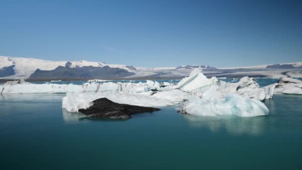 Jokulsarlon Glacier Lagoon Iceland Stunning Icebergs Floating Lagoon Powerful Message — Αρχείο Βίντεο
