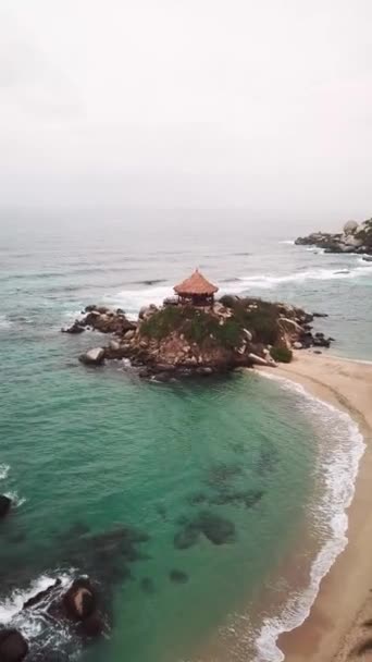Drohnenaufnahmen Der Paradiesischen Natur Tayrona Nationalpark Kolumbien Lateinamerika Kiosk Cabo — Stockvideo