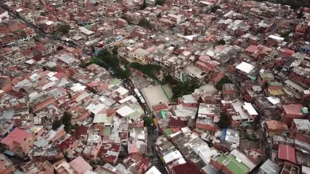 메델린 콜롬비아 아메리카에서 빈민가 슬럼의 세계에서 위험한 고품질 — 비디오
