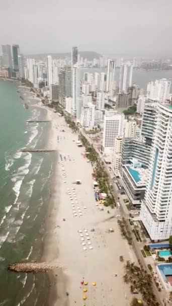 보카그란데 카르타헤나 콜롬비아요 카리브해에 호텔의 고품질 아름다운 카르타헤나 도시와 플라야 — 비디오