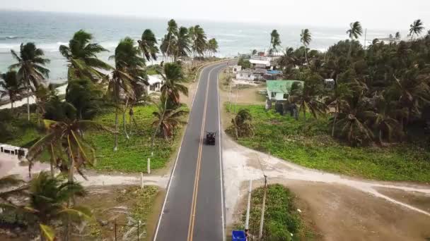 Flygbilder Bil Den Tropiska Vägen San Andres Island Colombia Latinamerika — Stockvideo