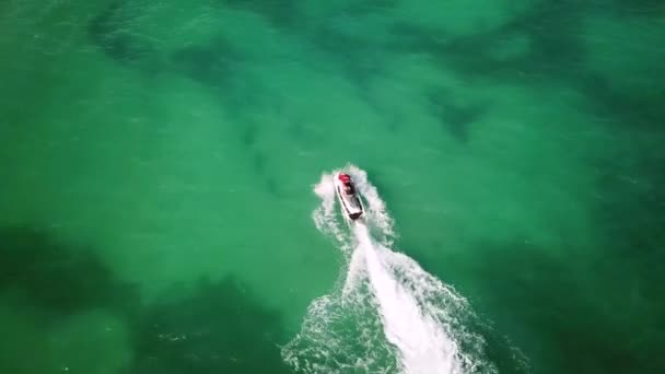 Imagens Aéreas Drones Montando Uma Scooter Água Ilha Tropical San — Vídeo de Stock