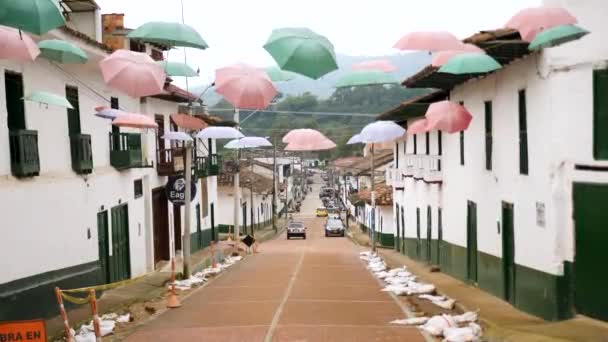Вулиці Сан Агустін Провінція Хуейла Колумбії Парасольки Вулиці Знімок — стокове відео