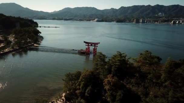 Pulau Miyajima Dekat Hiroshima Jepang Pandangan Udara Tentang Gerbang Hiroshima — Stok Video