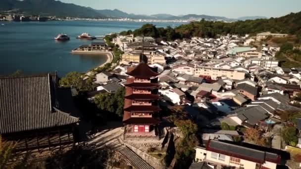 Остров Миядзима Близ Хиросимы Япония Вид Воздуха Знаменитые Ворота Хиросимы — стоковое видео