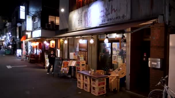 Tokyo Japan Februari Typisk Japansk Liten Restaurang Nära Shinjuku Området — Stockvideo