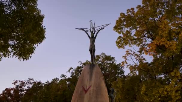 Χιροσίμα Ιαπωνία Μαρτίου Hiroshima Childrens Peace Monument Sadako Sasaki Στο — Αρχείο Βίντεο