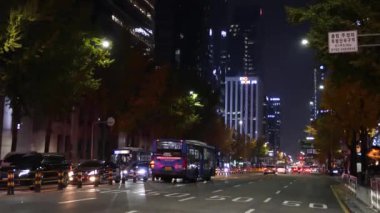 Seul, Güney Kore - 25 Şubat 24: Seul Caddesi Gece Görüşü, Güney Kore. Yüksek kalite 4k görüntü
