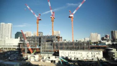 Tokyo, Japonya 'da yeni bir gökdelen inşaatı. Yüksek kalite 4k görüntü.