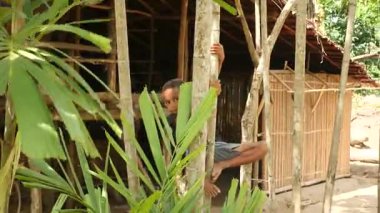 Tufi, Papua Yeni Gine - 26 Nisan, 25: Papua Yeni Gine 'deki yerel köy. Yüksek kalite 4k görüntü