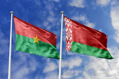 Burkina Faso ve Belarus 'un Bayrakları Mavi Gök' e Karşı Birlikte Dalgalanıyor, Diplomatik İlişkiler ve Küresel Bağları simgeliyor