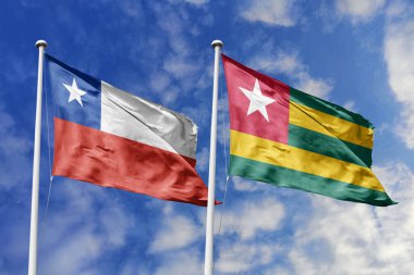 Şili ve Togo Bayrakları Birlikte Dalgalanıyor, Uluslararası İlişkiler ve Küresel Çeşitliliği Sembolize Ediyor.