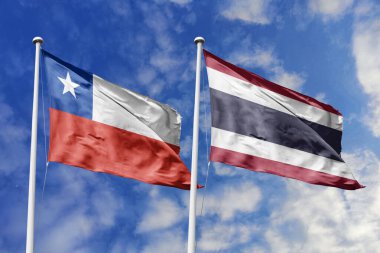 Şili ve Tayland Bayrakları Birlikte Dalgalanıyor, Kıtalar Arasındaki Diplomatik ve Ekonomik Köprüleri sembolize ediyor.