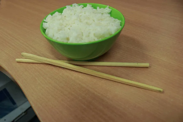Zdjęcie Ryżu Misce Ryż Jest Podstawą Azjatyckiego Jedzenia — Zdjęcie stockowe