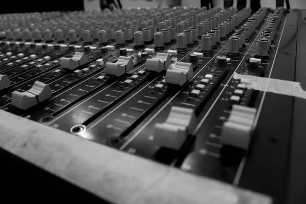 Аудио Миксер Инструмент Используется Смешивания Нескольких Звуков Обычно Используемых Музыкальных — стоковое фото