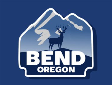 Bükük şehir Oregon 'da dağ manzarasının silueti