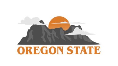 Oregon eyaletindeki güzel orman ve dağ manzarasının silueti