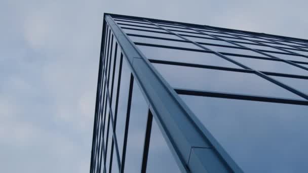 Glas Byggnad Företag Kontor Torn Moderna Blå Skyskrapa Centrum Stad — Stockvideo